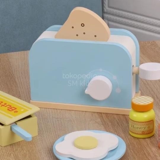 Wooden Toast Bread/Mainan Kayu Dapur Anak