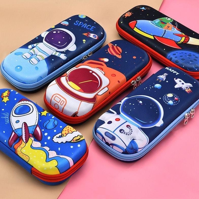 

lij-56 Either.id - Tempat Pensil Kotak Pensil Gambar 3D Anak Bahan EVA Anti Air Aesthetic Lucu Tempat Pensil 3D Model Terbaru / Kotak Alat Tulis Original