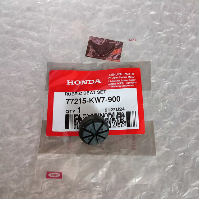Rubber C Seat Set Beat Esp K25G AHM 77215-KW7-900