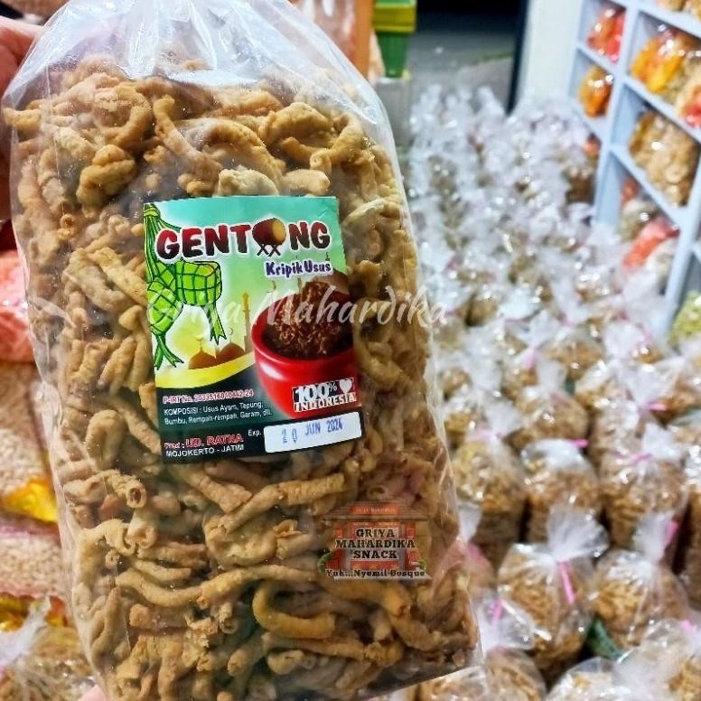 

AS25 Keripik Usus Ayam Cap GENTONG 500 grm (Exp Desember 24) Sale