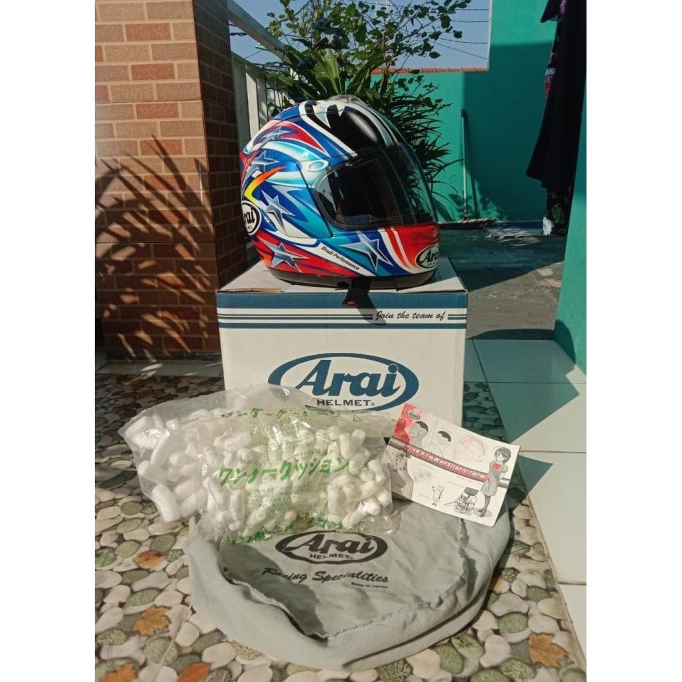 ARAI RX7 CORSAIR NAKANO RABBIT RED (RARE ITEM )