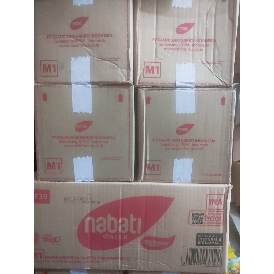 

TERLENGKAP NABATI WAFER KEJU 2000 AN ISI 60 PCS ( 1 DUS )