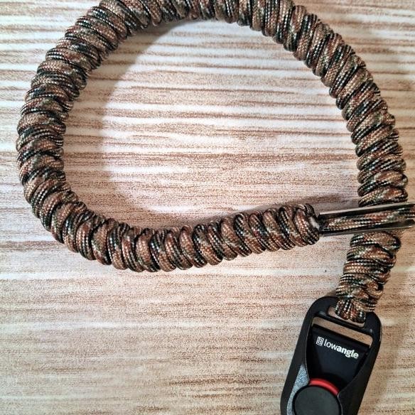 Hand Strap Kamera Qui Release Motif