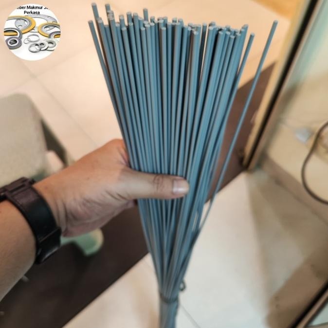

Kawat Las Pvc Grey ( Kawat Las Pvc Abu - Abu Singel ) P. 120Cm