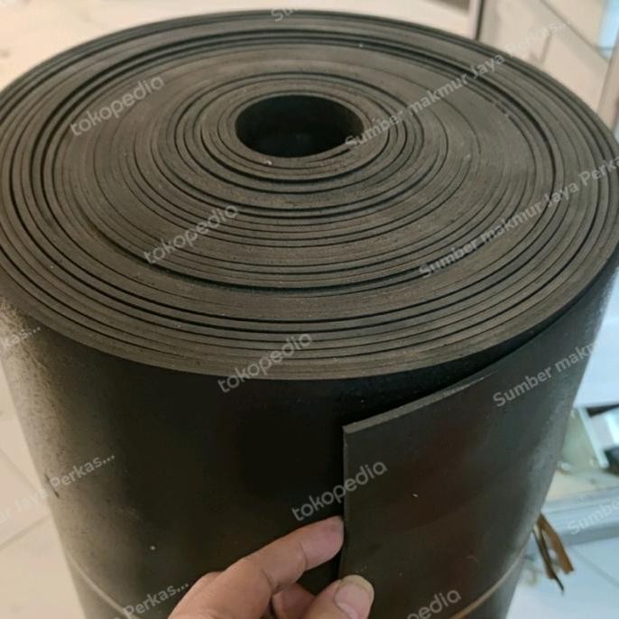 

Rubber Sheet Hitam ( Karet Hitam Lembaran ) 6Mm X 50Cm X 100Cm