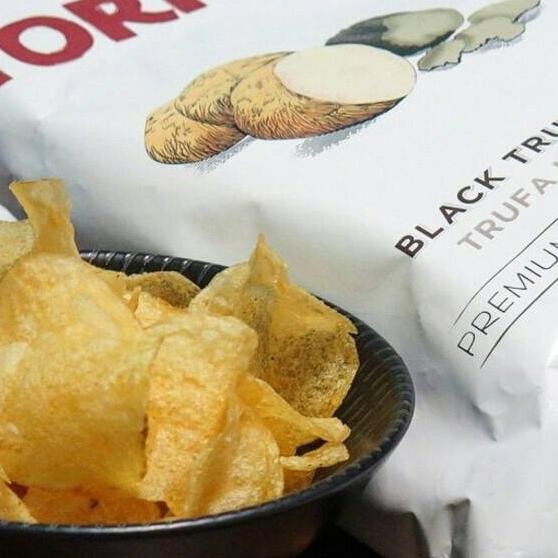 

Torres Potato Chips Bla Truffle Sna Celan Kentang