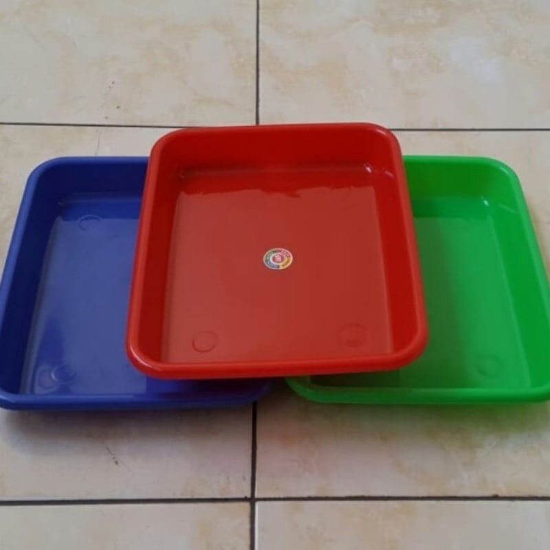 Nampan komet star no 2/ Baki plastik segi komet star