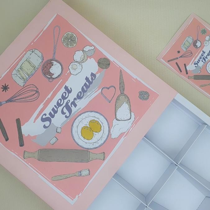 <<<<<] Dus eggtart sekat 9 " Sweet Treats " + Kartu ucapan