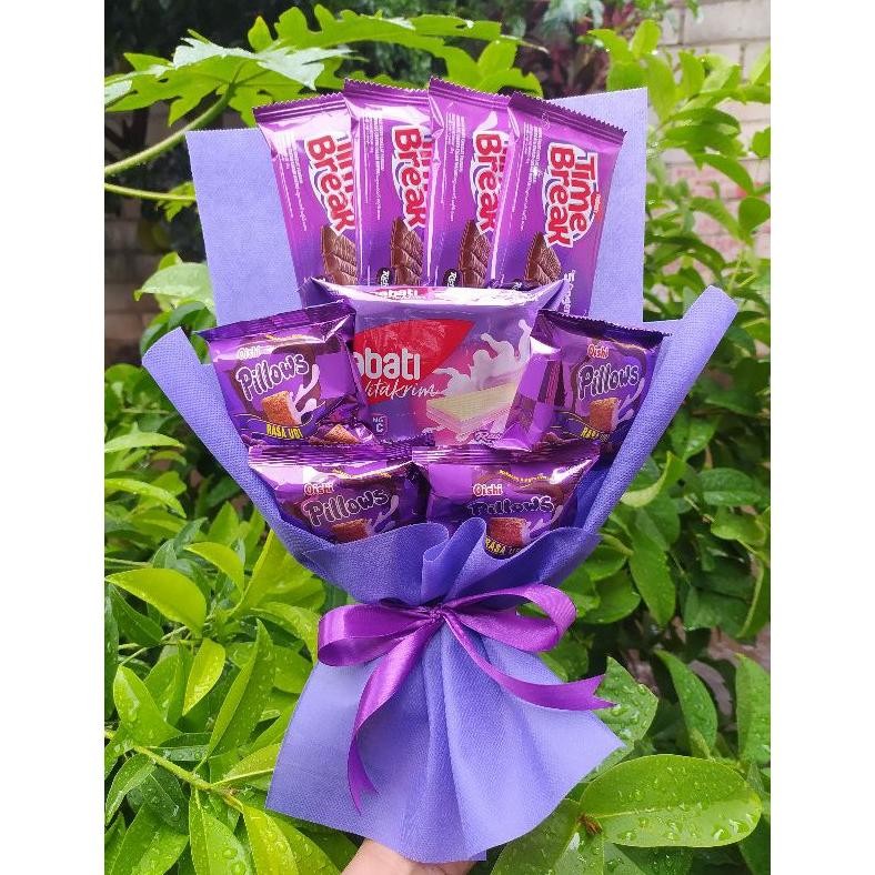 

YBW-2429 (K) Buket Snack UNGU /paket/bingkisan Snack Ulang Tahun/Ultah/ Wisuda/Kado/Hadiah Anniversar/ Snack ungu Berkualitas