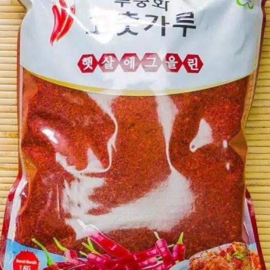 

Gochugaru Hot Pepper Flakes (Bubuk Cabe Kasar) - Isi 1Kg