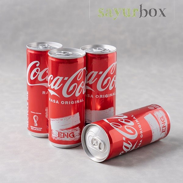 

Bundling - 4 x Coca Cola Minuman Soda Kaleng Original 250 ml Sayurbox