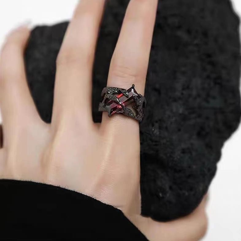 Promo Cincin Aeshetic Mata Batu Merah Lilit / Black Gothic Irregular Thorns Rub Ring Retro Hip Hop A