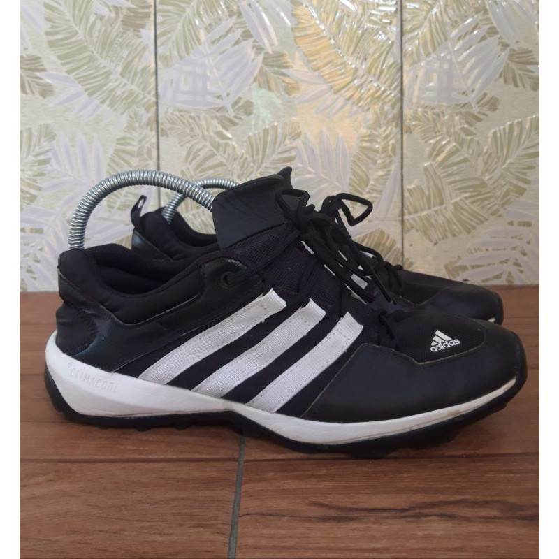 Sepatu second Adidas Daroga Plus Climacool Traxion Size 42