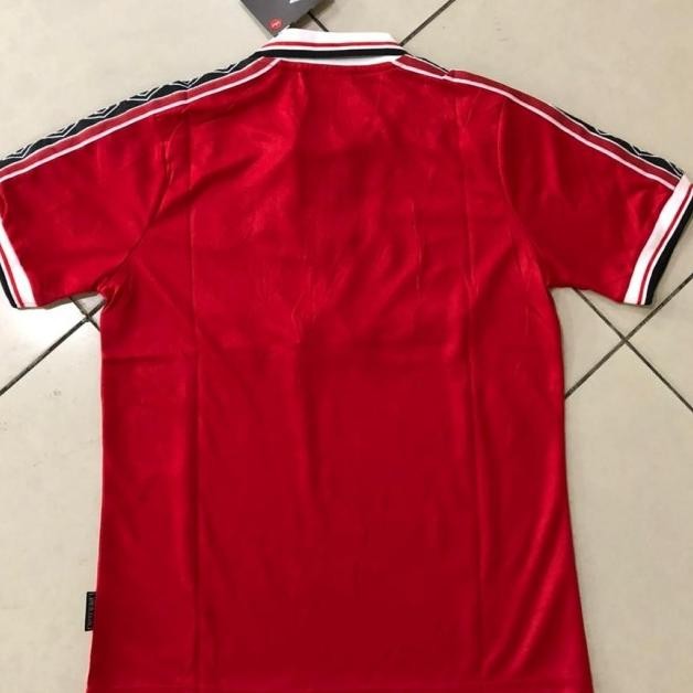 JERSEY BAJU BOLA RETRO MU HOME 1998/1999