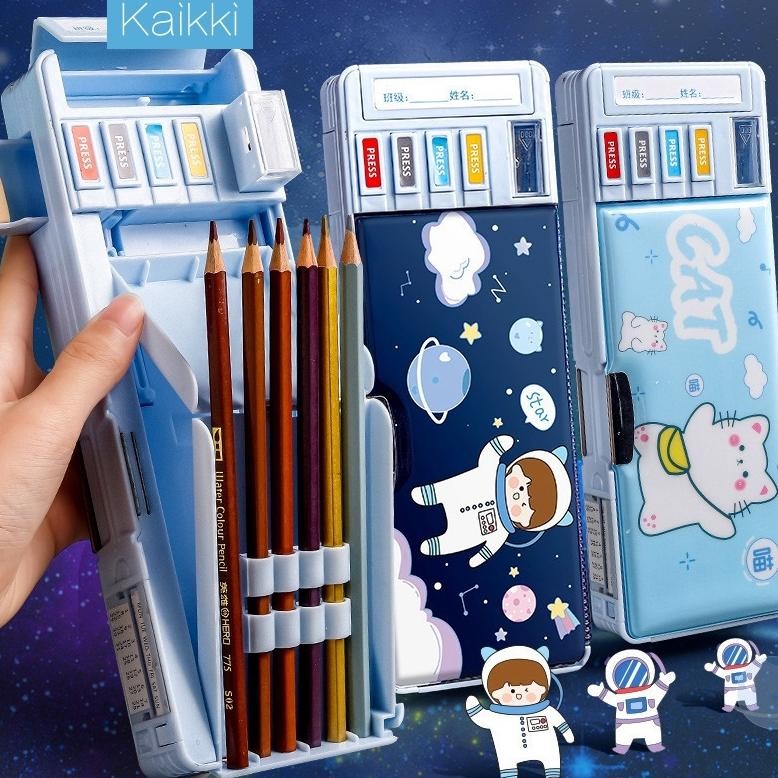 

PROMO Matougui Kotak alat tulis multifungsi berpenampilan tinggi dengan banyak pola dan kotak alat tulis berlapis ganda a-123