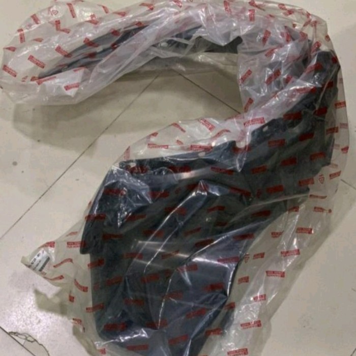 LINER FENDER ORIGINAL DAIHATSU LUXIO ALAS LUMPUR SPAKBOR DEPAN DISKON