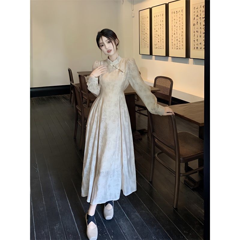 Gaun Lengan Panjang Wanita, Gaya China Gesper Temperamen