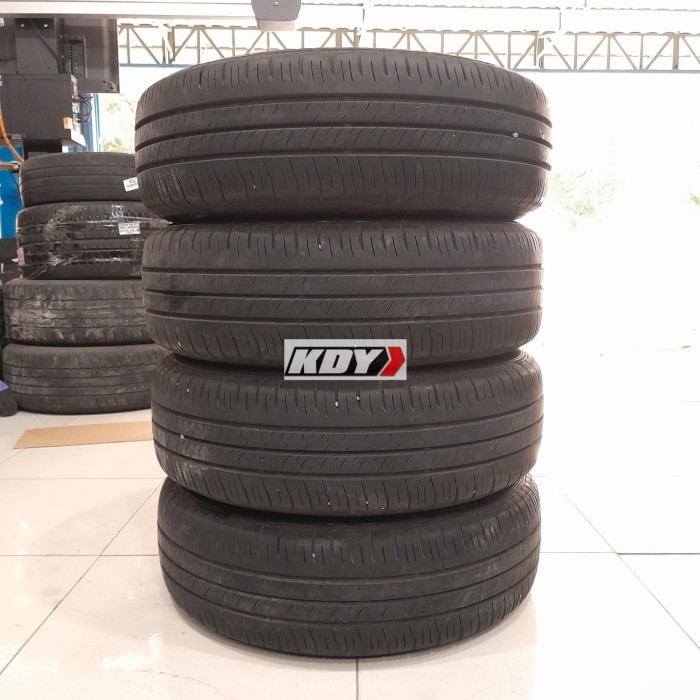 Pelek Original Mobil INOVA REBORN R16b5X114,3 G/P + Ban DLP 205 65 R16