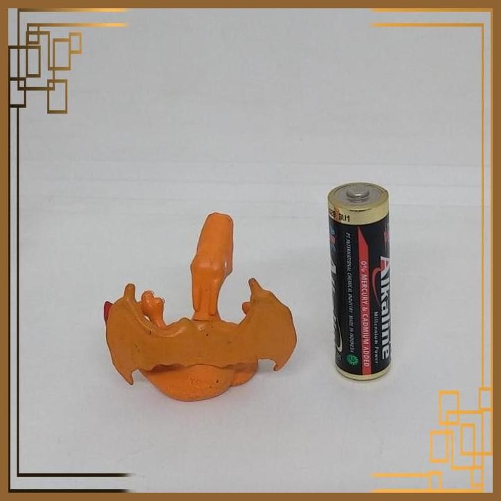 [MKD] FIGUR POKEMON TOMY CHARIZARD