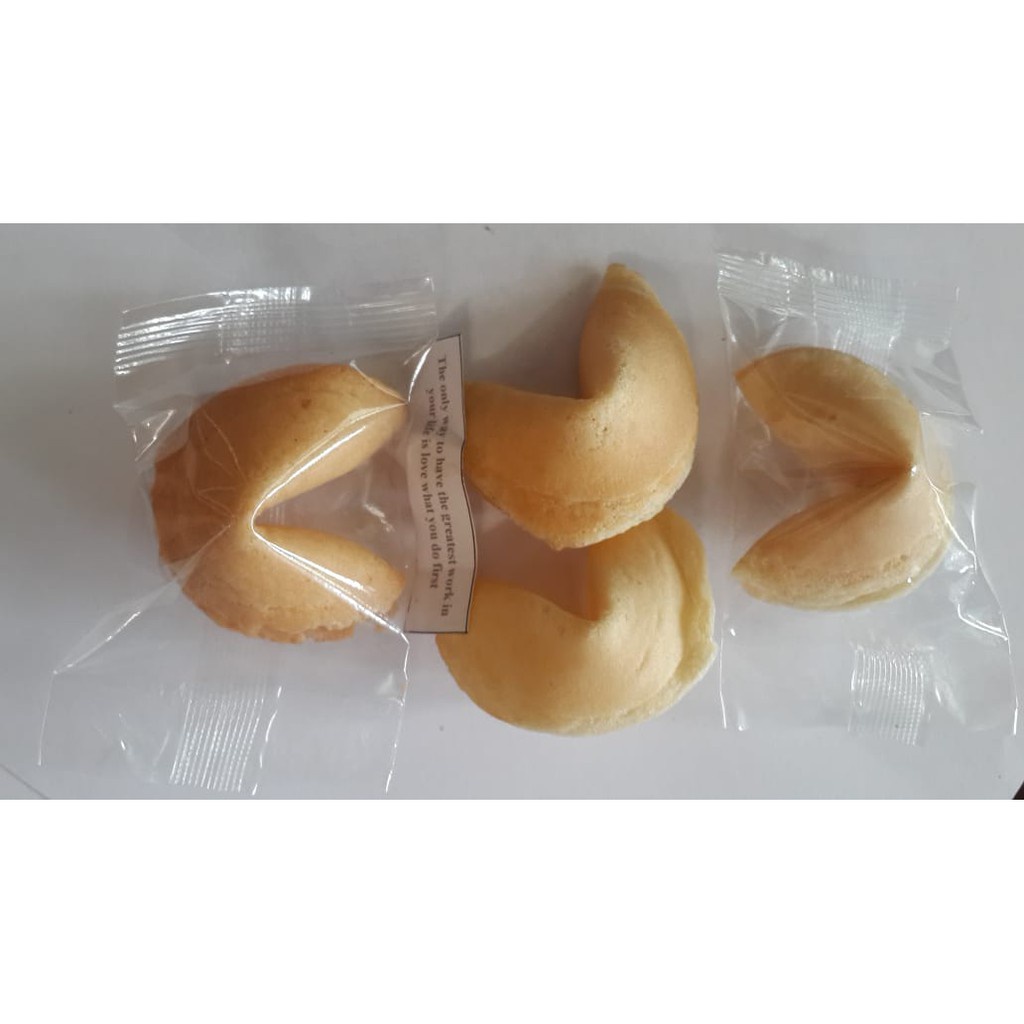 

Fortune Cookies Renyah / Kue Kering Random Text 50 Piece