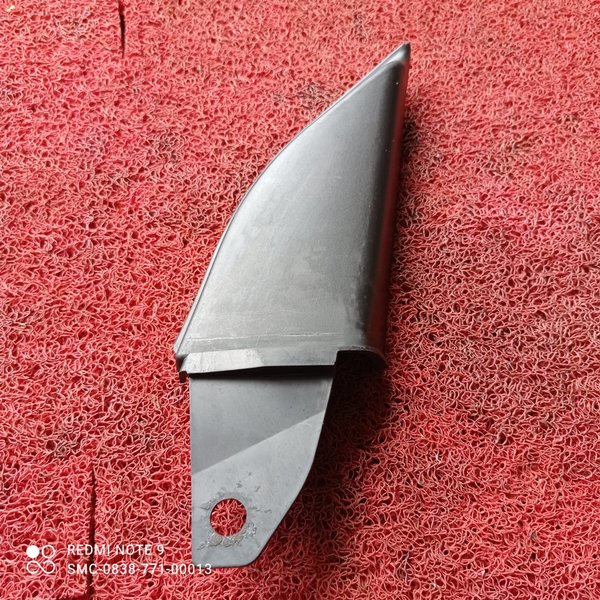 Cover Segitiga Spion Dalam Ford Escape Gen 1 V6 Xlt Bagian Kanan R