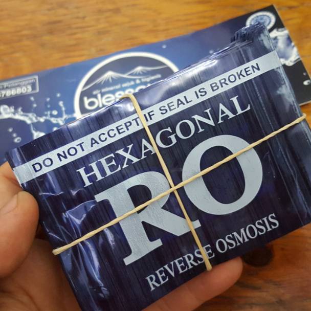 Langsung Kirim SEGEL PLASTIK TUTUP GALON ISI ULANG WARNA BIRU DONKER LOGO RO DEPO