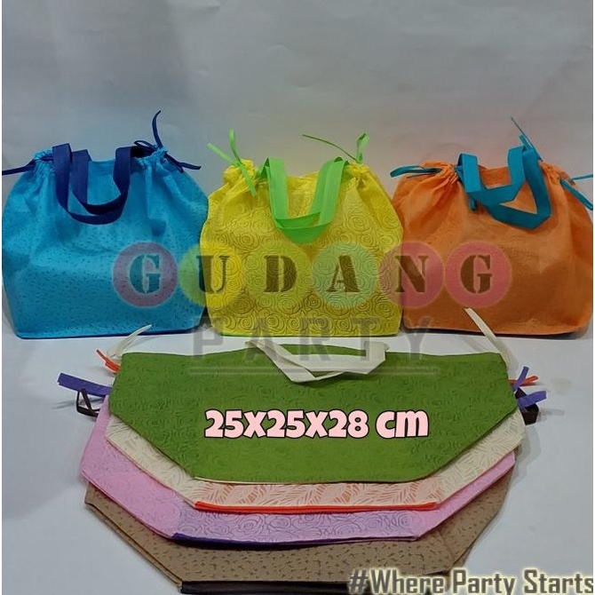 Spunbond Serut Embos/Spunbond Box/Goody Bag/Tas Berkat/Tas Bingkisan