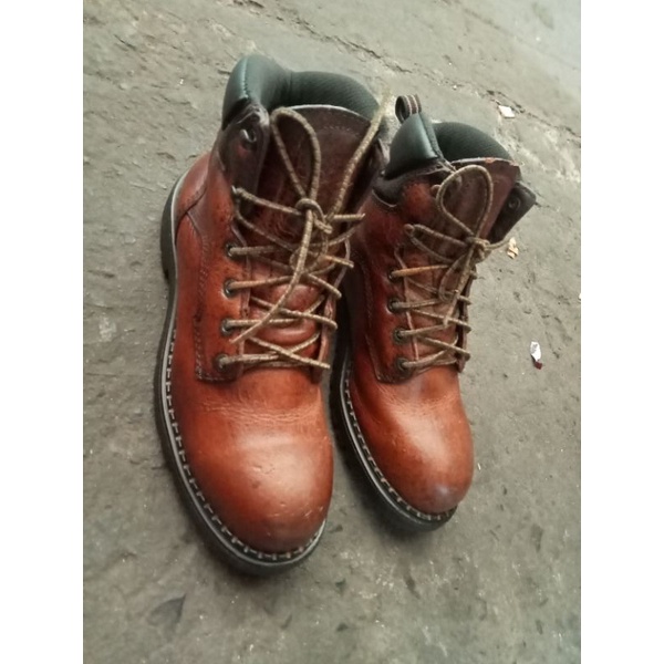 Sepatu safety Redwing shoes second size 40