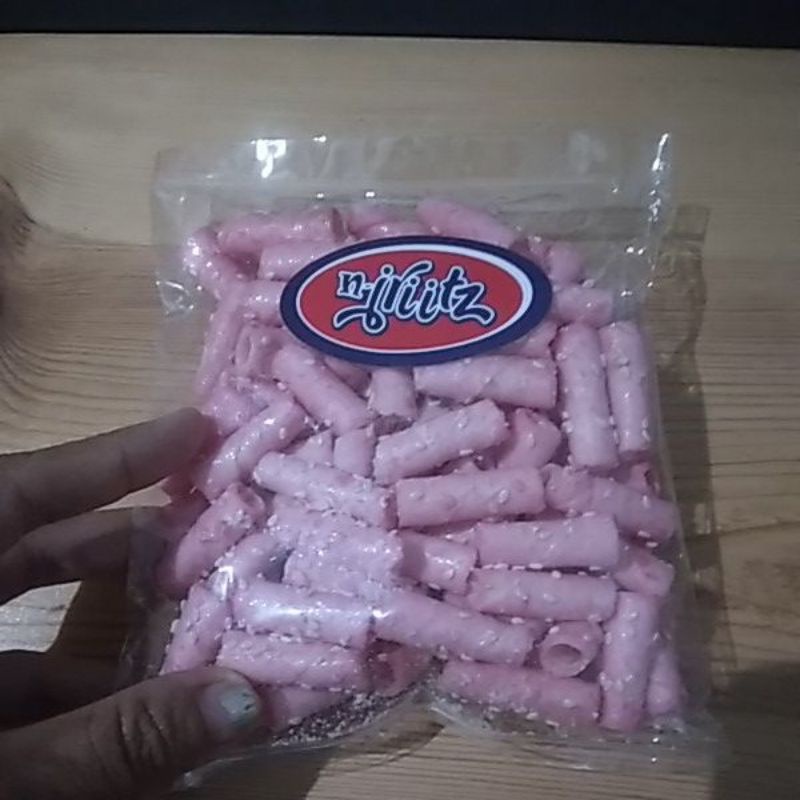 

camilan / snack astor wijen