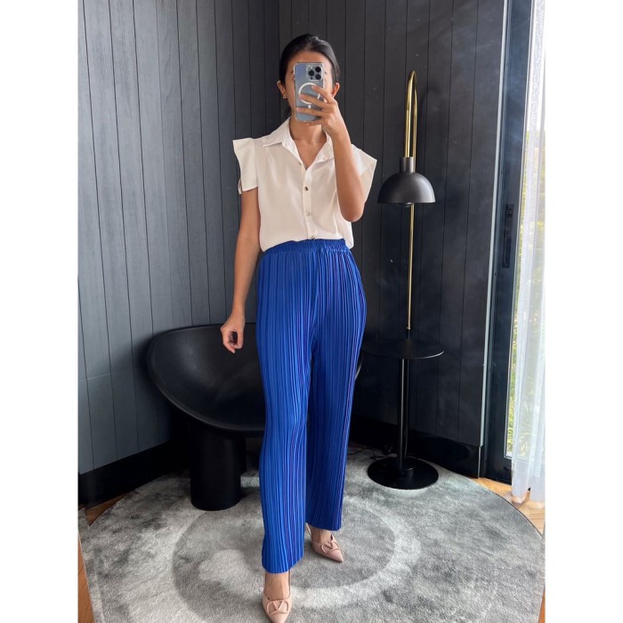 Lisa Celana Pensil Plisket BB / Pleated Pencil Pants (2)