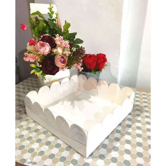 

Promo✮➨ BOX MIKA PUTIH - DUS BOLU - KOTAK BROWNIES - KARDUS 25x25x8 (ISI : 10 PCS) A58 ❉