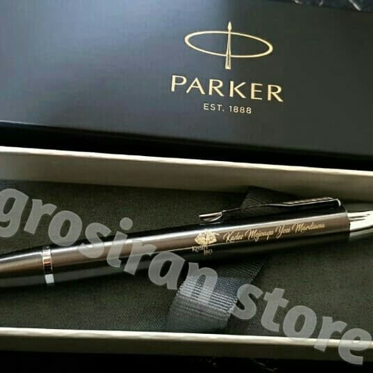 

Promo Pulpen Parker Original Alat Tulis Custom Logo Ukir Grafir Nama Kado F _.