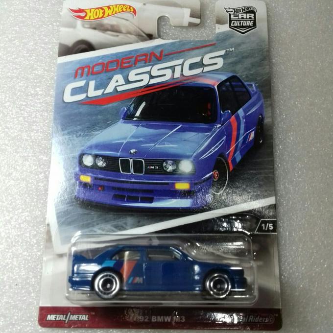 Hot Wheels 92 BMW M3. Car Culture Modern Classic Editions. Full Besi.