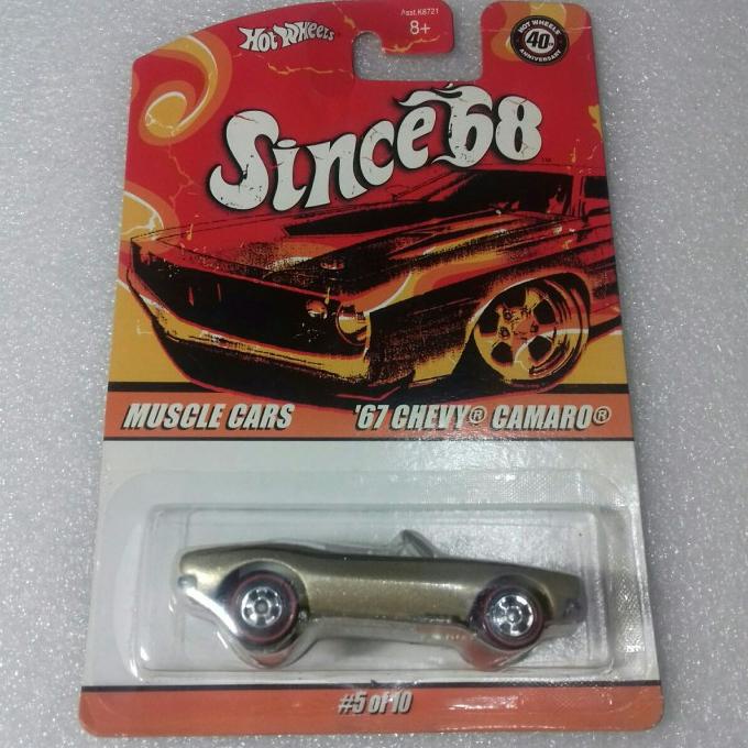 HOT WHEELS 67 CHEVY CAMARO. CARD SINCE 68 SERIE. OPEN HOOD. FULL BESI