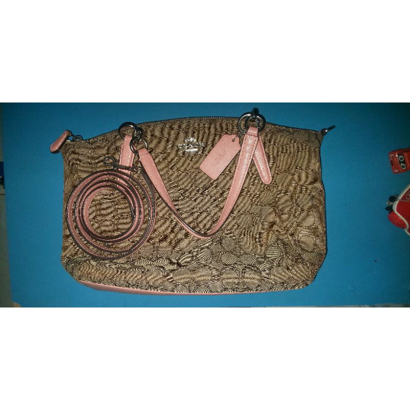 Preloved Tas COACH original slingbag