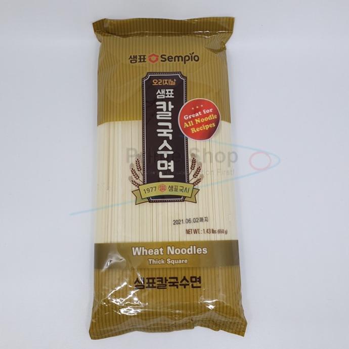 

Somyun Wheat Noodle Thick Square SEMPIO (Mi korea) - net 650 gr