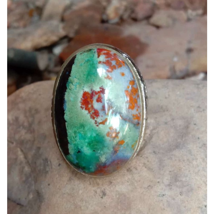 batu cincin Pancawarna Garut