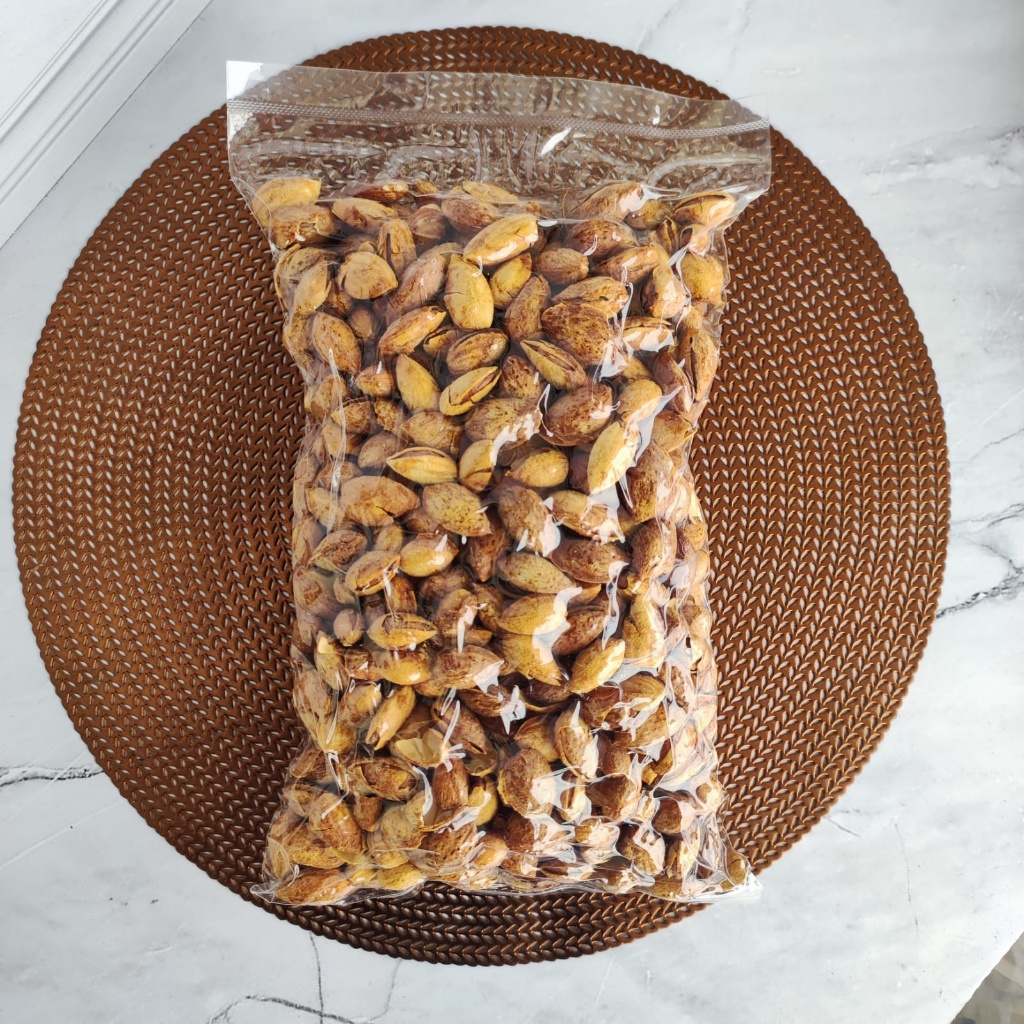 

Kacang Almond Kulit Panggang 1Kg Rasa Susu Lk Flavor