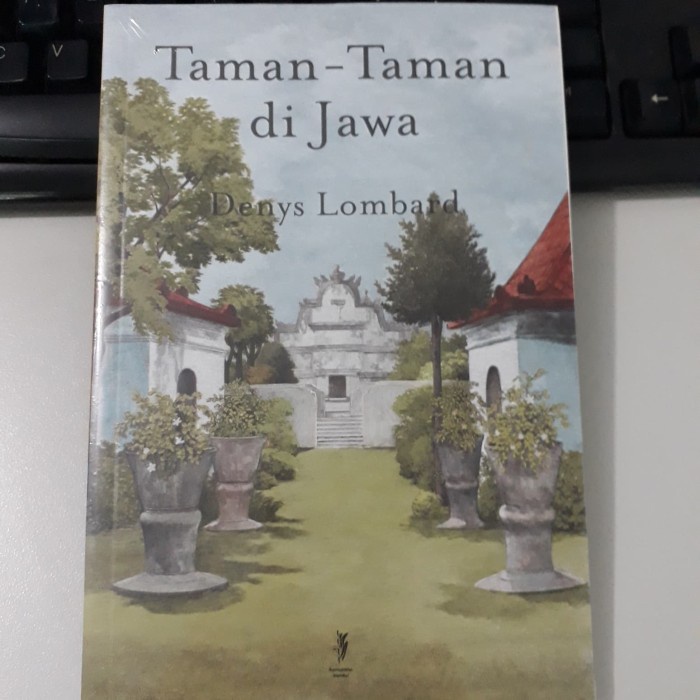 PROMO TAMAN-TAMAN DI JAWA - DENYS LOMBARD TERLARIS