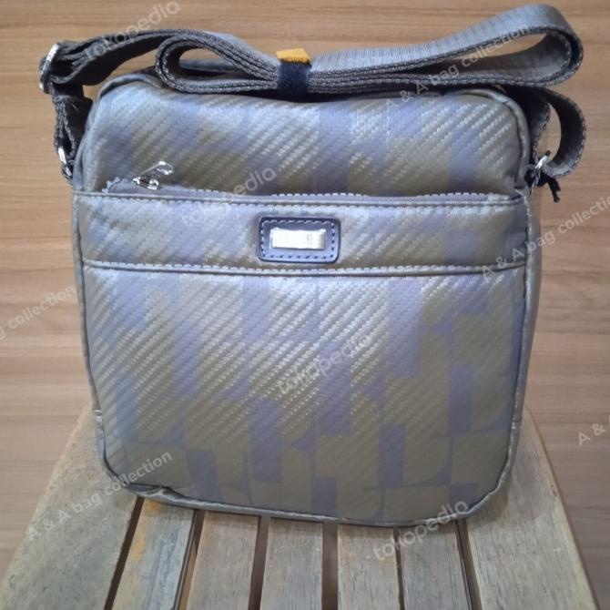 sling bag / tas selempang mini wanita merk Elle original authentic