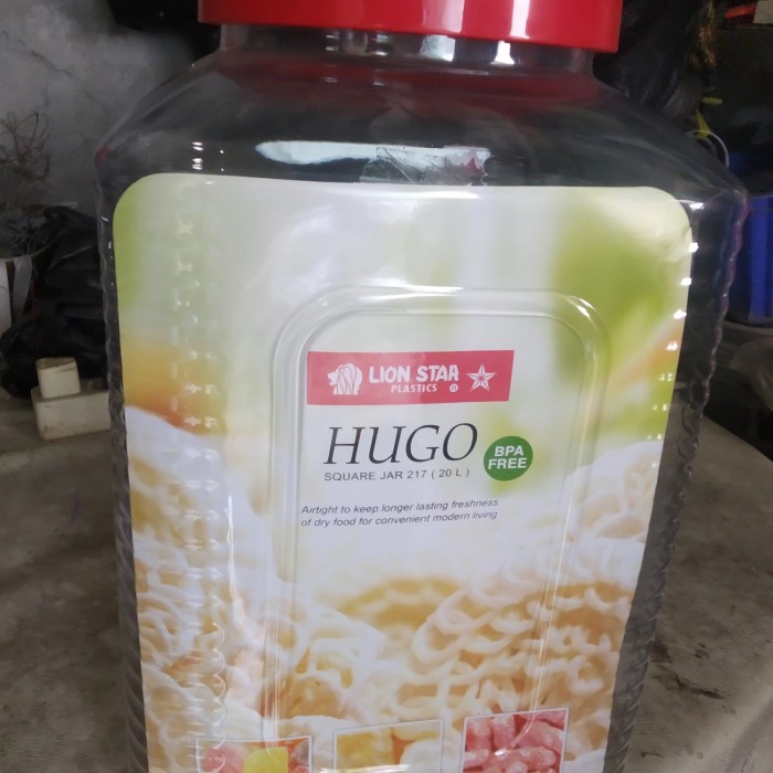 Toples Plastik Hugo Lion Star Segi 20 Liter
