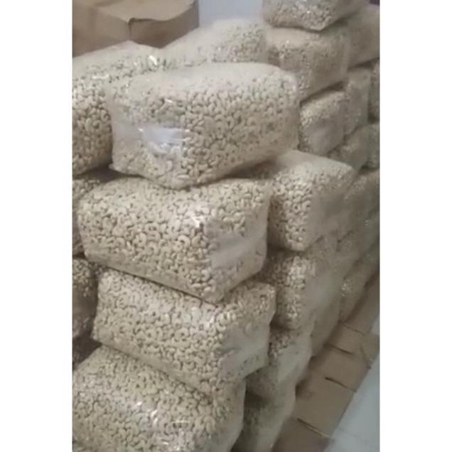 

KACANG MEDE MENTAH MEDE JUMBO W240, MEDE SUPER MENTAH 1KG, KACANG METE MAYANGSARI22054