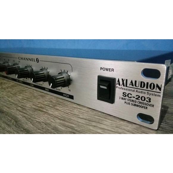 AXL AUDION - CROSSOVER