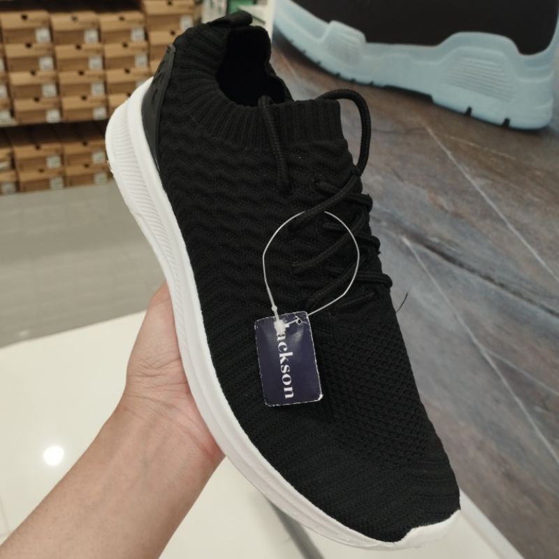 Jackson Sepatu pria slip on