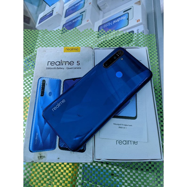 realme 5 4/128