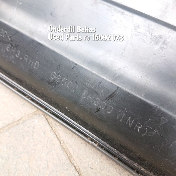 Laci Glove Box Dashboard Nissan Xtrail T30 2003