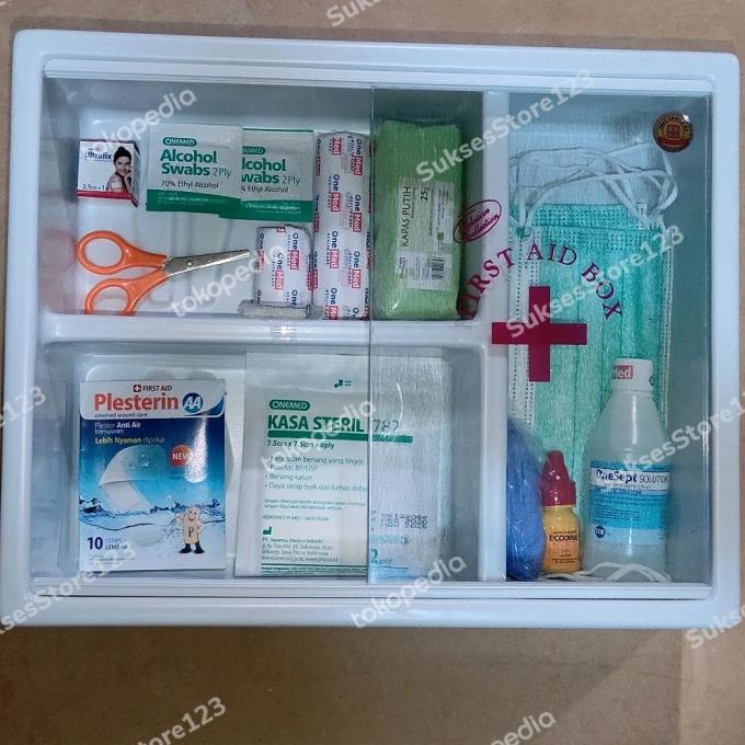 Kotak Obat P3K Dinding Besar Dan Isi Lengkap - Bonus Senter Kepala