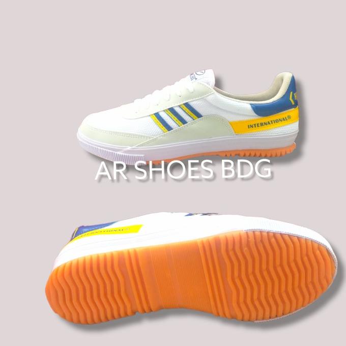 Discount Sepatu Olahraga Kodachi 8116 Kuning/Sepatu Badminton/Sepatu Casual