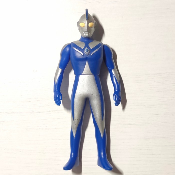 uhs ultraman cosmos luna mode spark doll action figure 14 cm bandai jatimulyan.seller