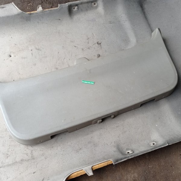 Cover Doortrim Bagasi Ford Escape Gen 1 V6 Xlt Asli Original Copotan